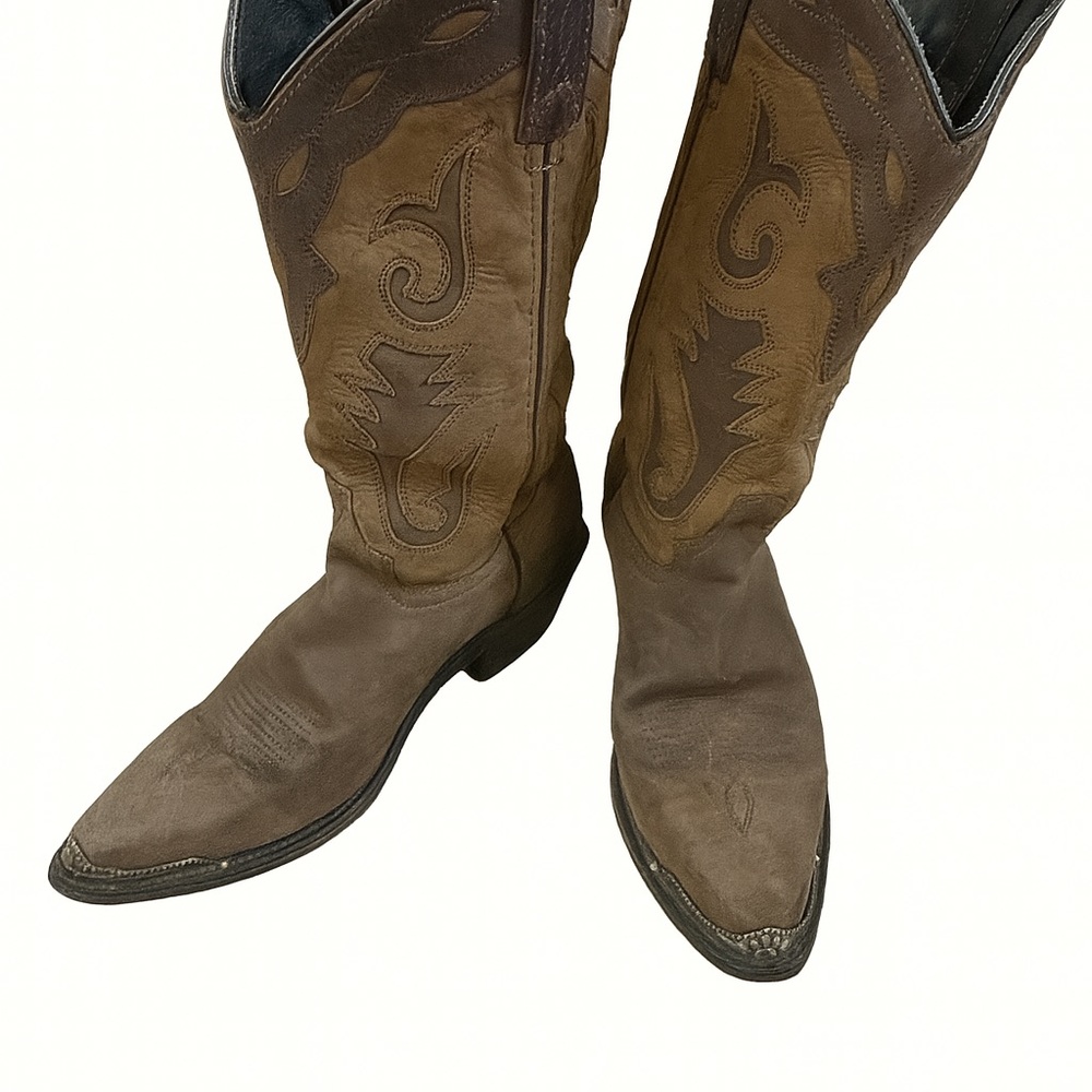 Western Cowboy Boots – Distressed Brown Leather with Intricate Stitching -unisex